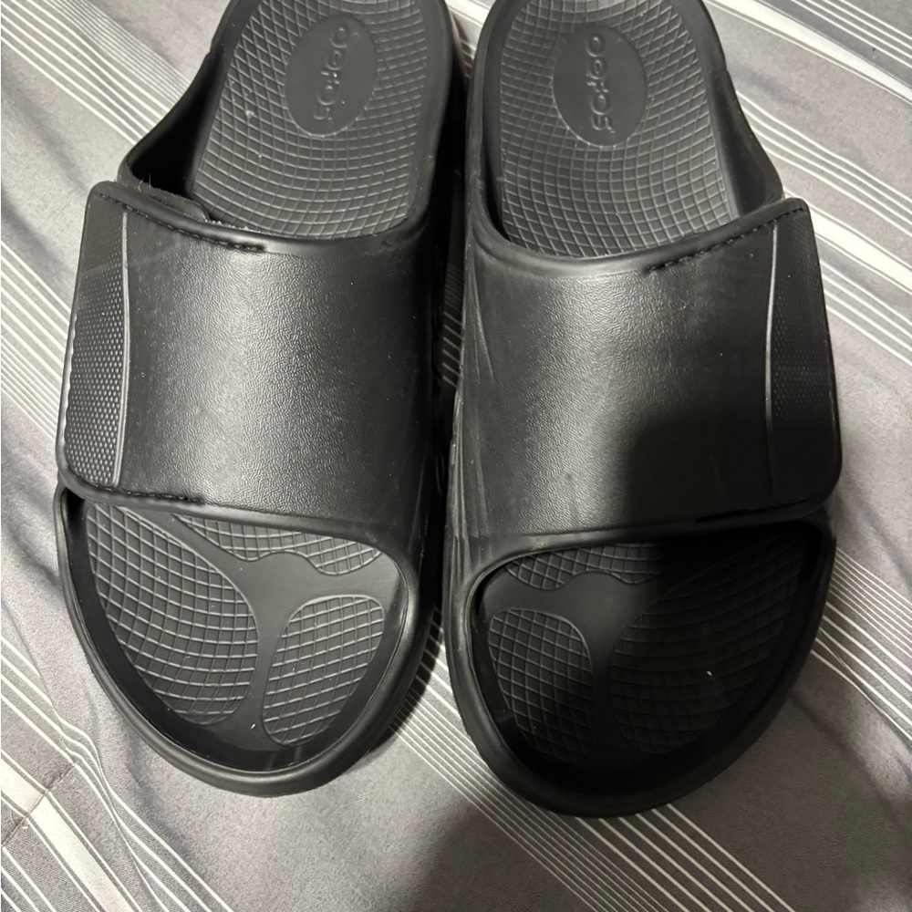 Oofos Black Slide Sandals